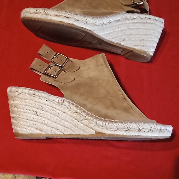 KANNA Nude Tan Suede Open Toe Wedge Double Buckle Slingback Sandals. Size 91/2. - Picture 3 of 16